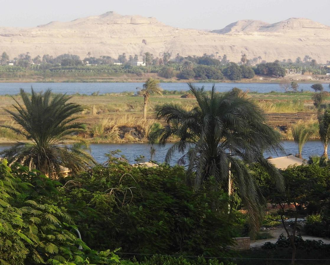 Mg Nefertiti Hotel Al Minya Buitenkant foto