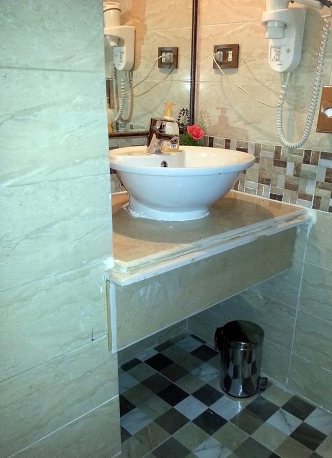 Mg Nefertiti Hotel Al Minya Kamer foto