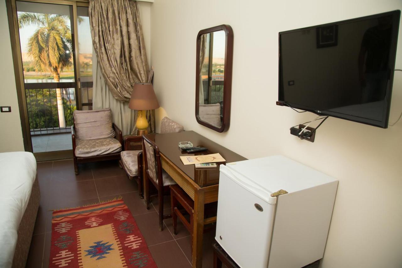 Mg Nefertiti Hotel Al Minya Buitenkant foto